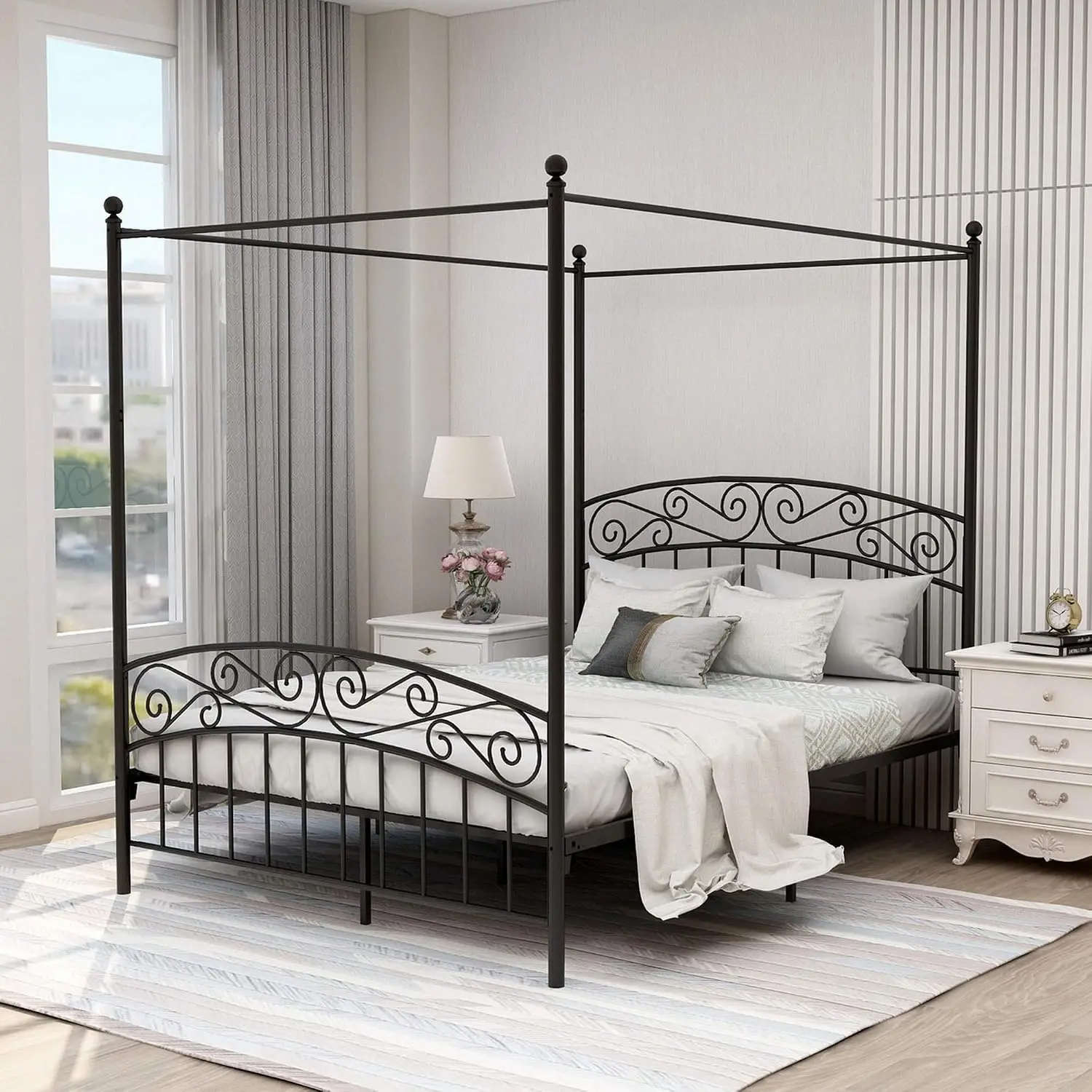 Canopy Bed Frame Metal Queen - Cadre de lit à baldaquin Queen