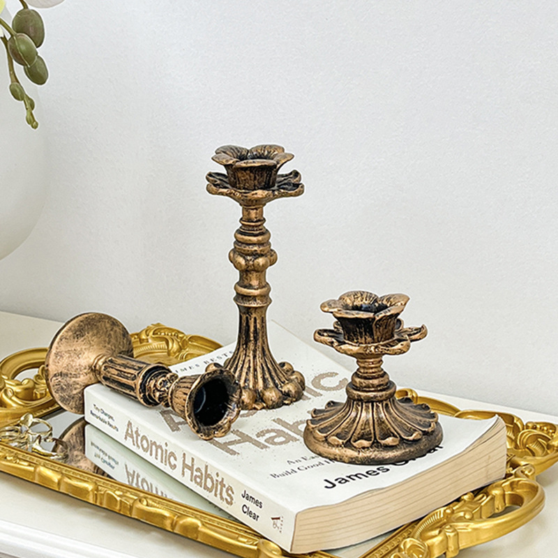 Chandelier vintage en bronze,  - Tables avis et prix
